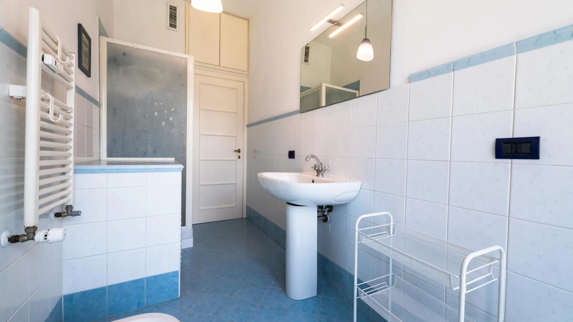 Apartament Re Di Roma Lodge Włochy