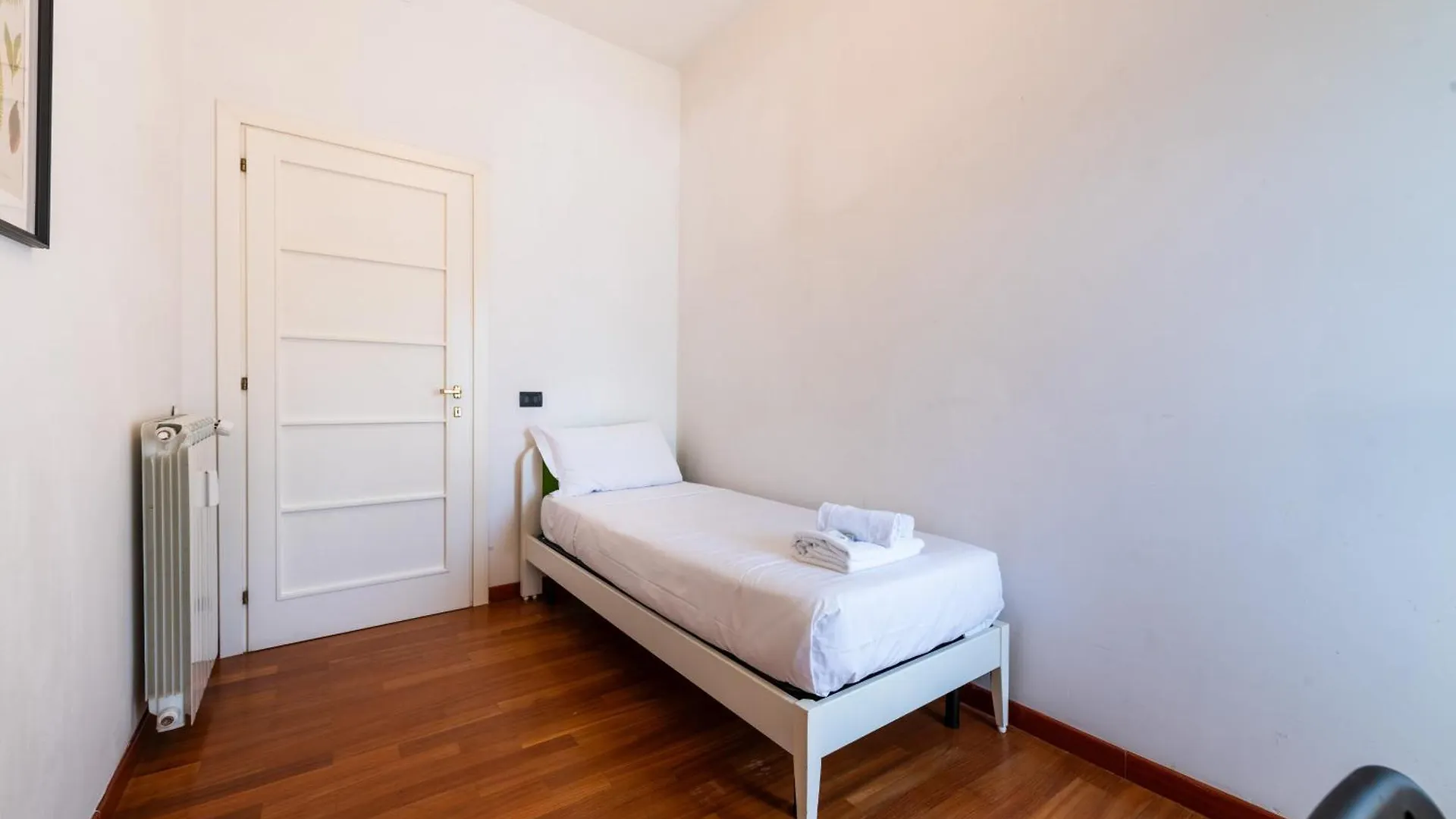 Re Di Roma Lodge 0*, Rome Italy